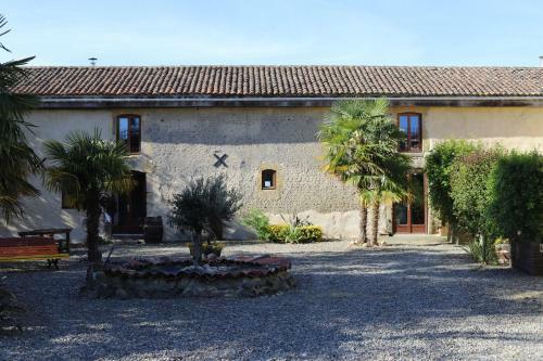 Gites At Le Prielle