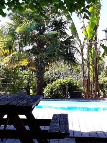 Hostal Maison Castaings