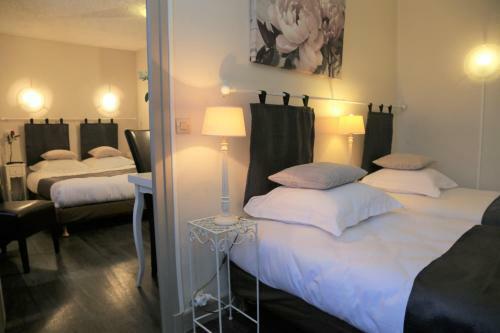 Hotel Logis L'ecu De France