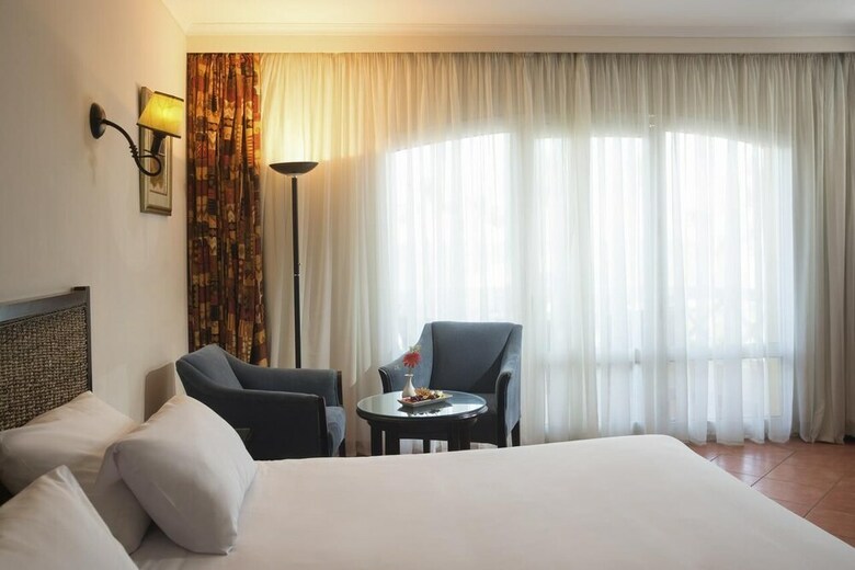 Hotel Porto Sokhna Beach Resort
