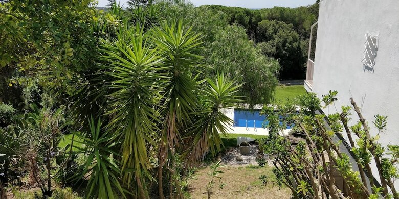 Hotel Magnificent Villa Mas Garba