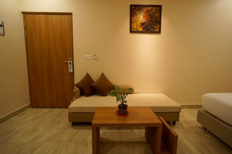 Hotel Shree Kanha Residency