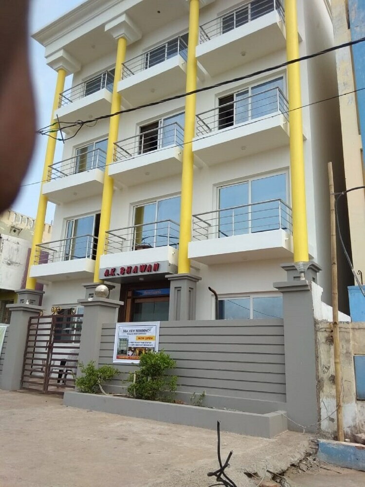Hotel Sea View Residency Puri