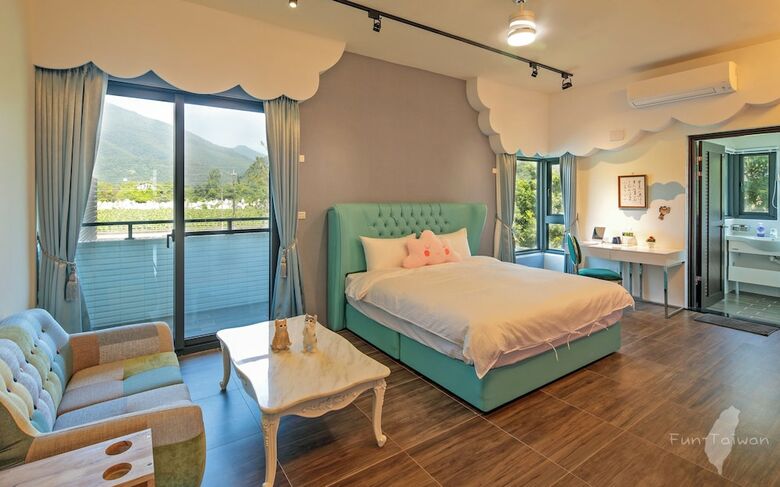 Bed & Breakfast Cloud There House