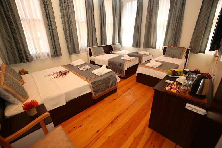 Grand Konak Hotel