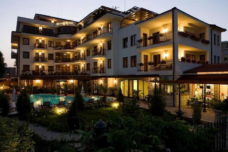 Botique Villa Maria Revas