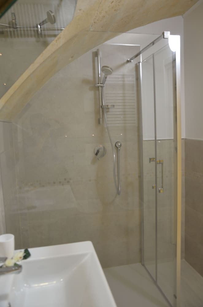 Hotel In & Out Matera