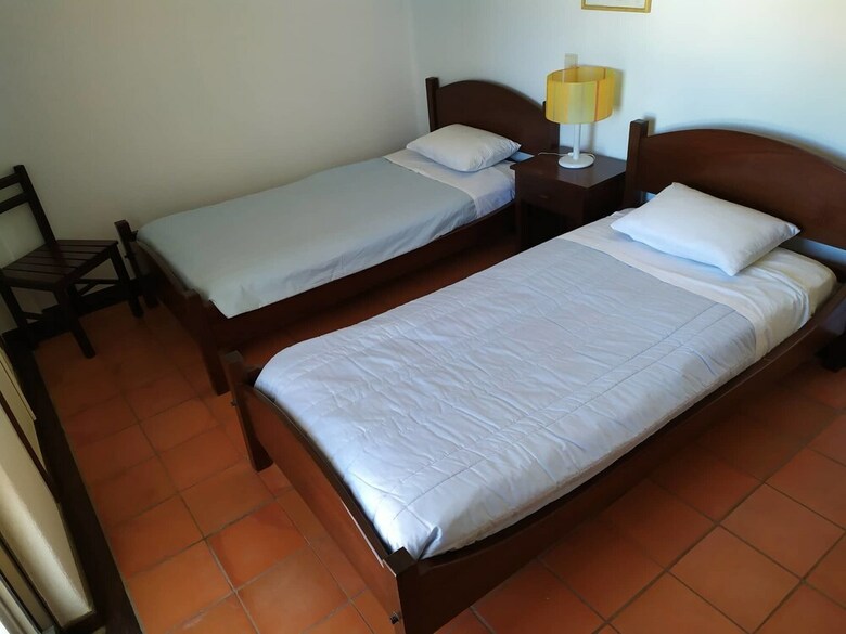 Apartamentos Oura Paradise