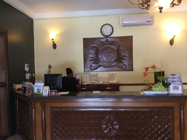 Highgate Hotel