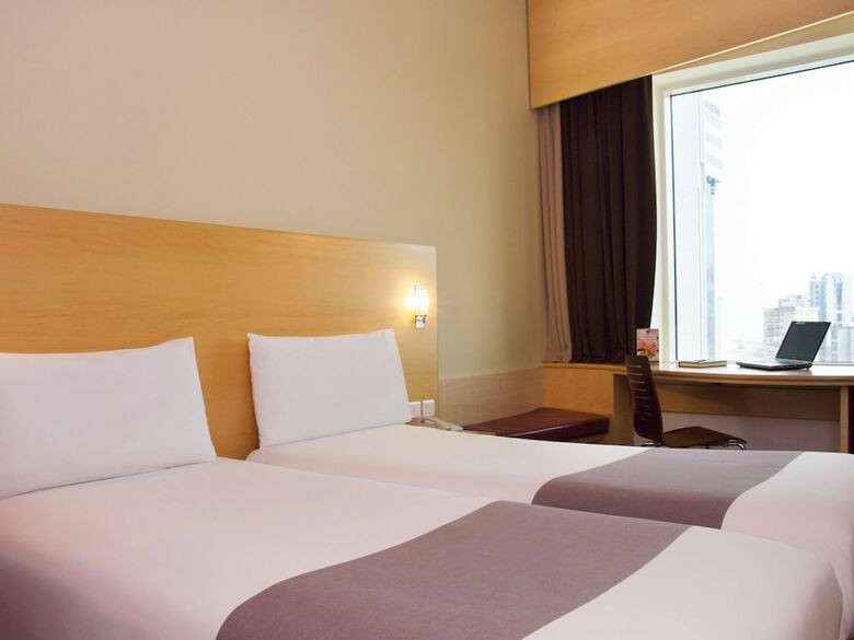 Hotel Ibis Sharq Kuwait