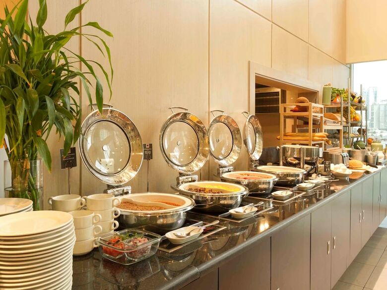 Hotel Ibis Sharq Kuwait