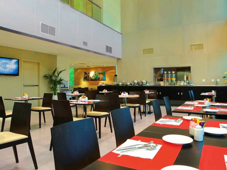 Hotel Ibis Sharq Kuwait