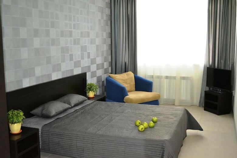 Tri Morya Hotel