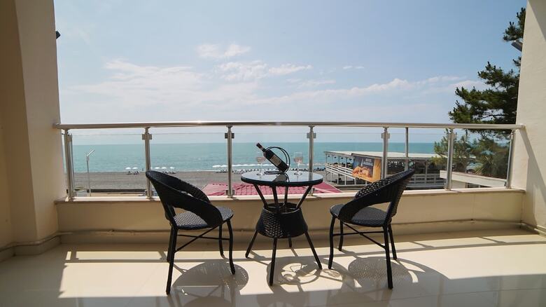 Hotel Kobuleti Beach Club