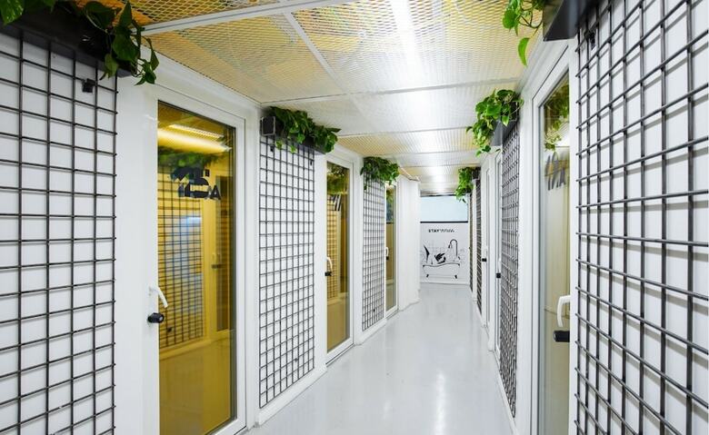Hostal Wom Allenby By Brown Hotels