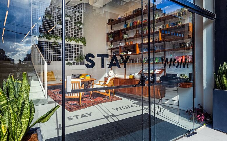 Hostal Wom Allenby By Brown Hotels