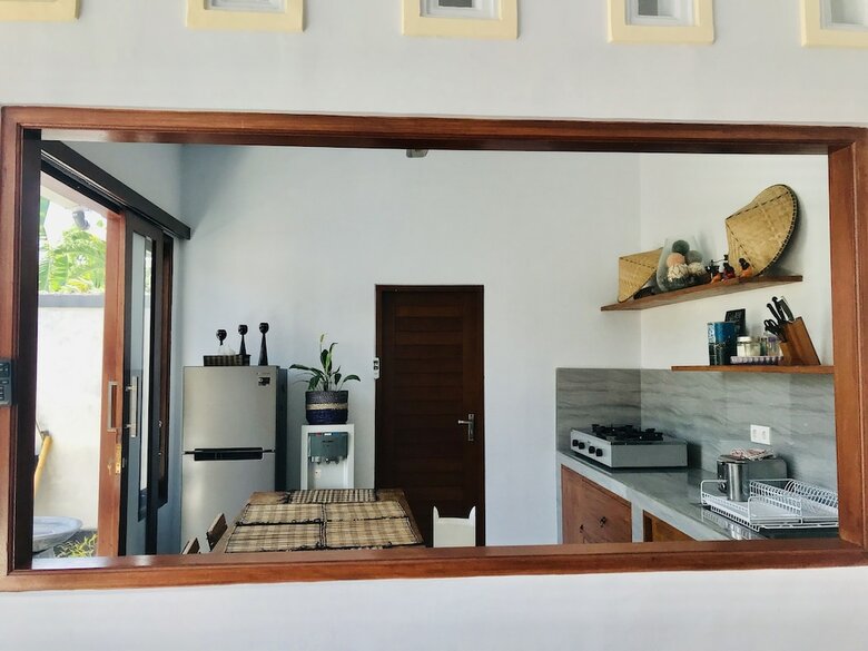 Villa Pintu Biru
