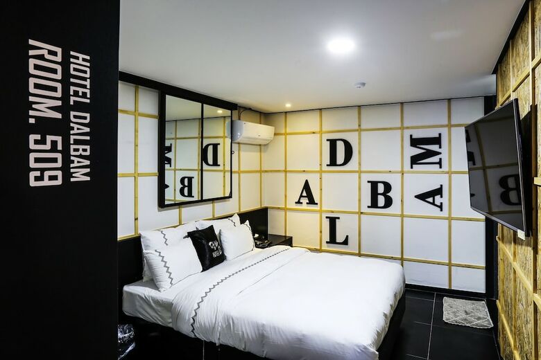 Seocheon Dalbam Hotel