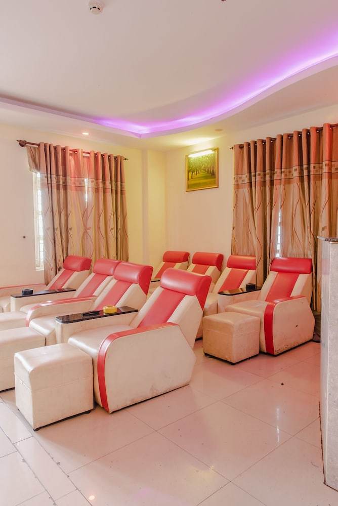 Hoang Minh Hotel