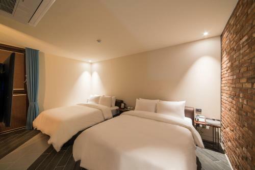 Hotel March
