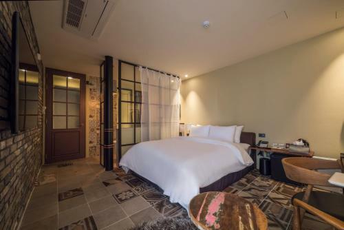 Hotel March