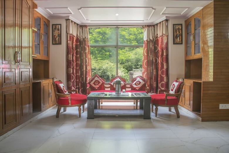 Hotel Himalayan Homes