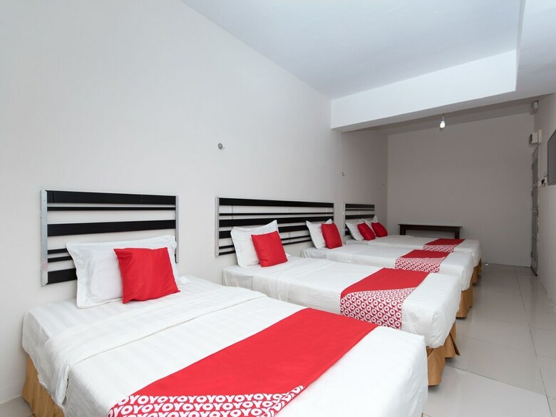 Hotel Oyo 1128 Lodge 88 (1)