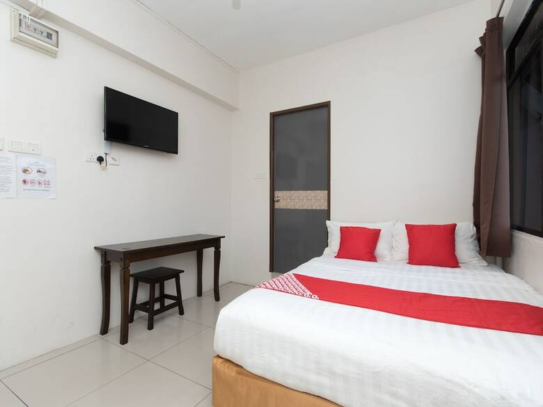 Hotel Oyo 1128 Lodge 88 (1)