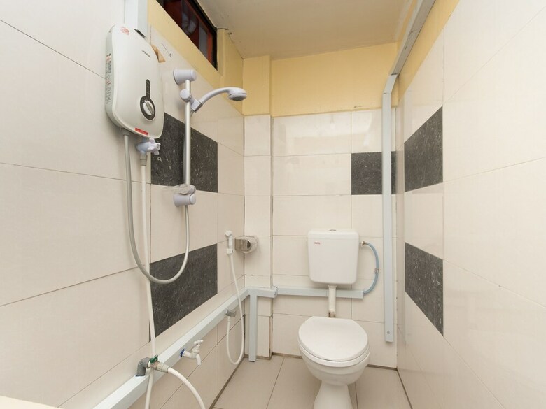 Hotel Oyo 1128 Lodge 88 (1)