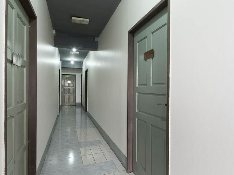 Hotel Oyo 1128 Lodge 88 (1)