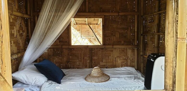 Hotel Samui Caravans Hill Camp