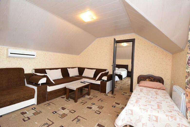 Hotel Sadorini Guest House