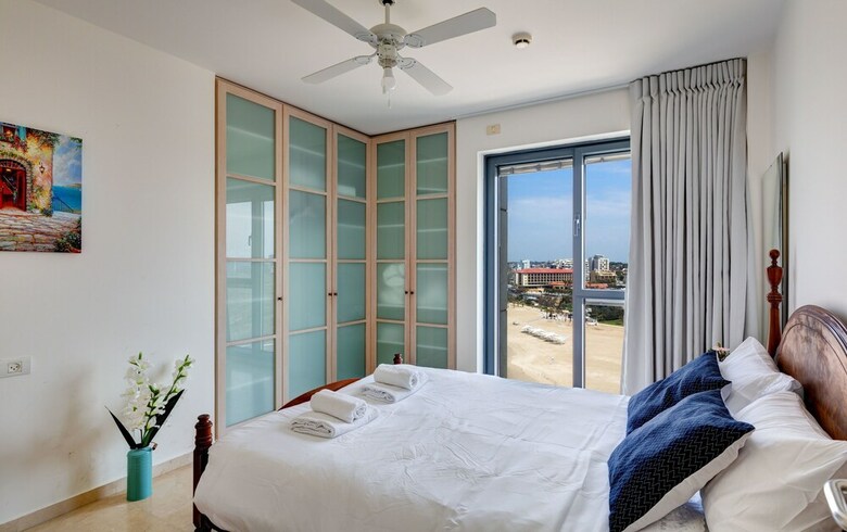 Apartamento Beach Front Stylish Hugh 2dbr