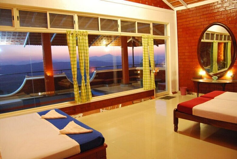 Hotel Eagle Eye Resorts