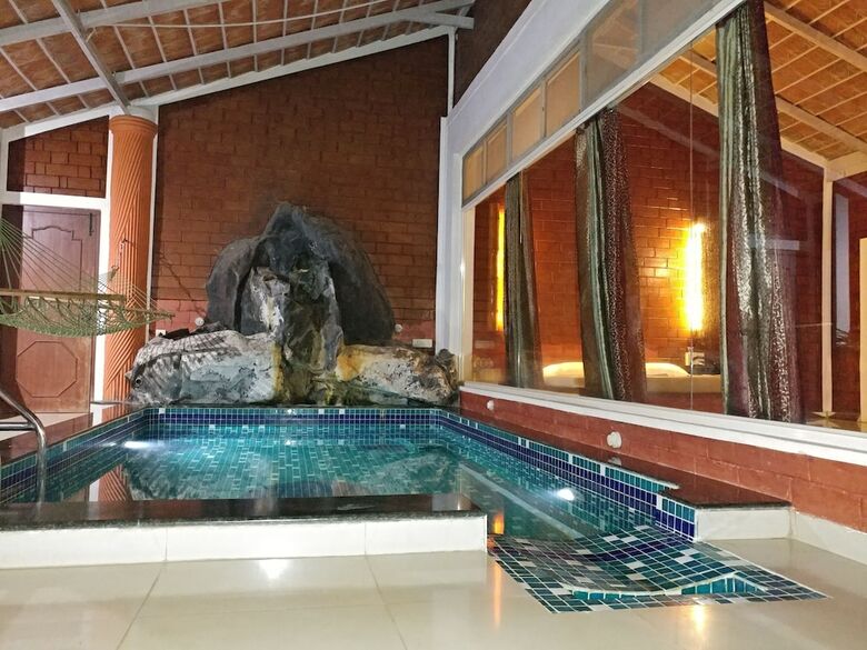 Hotel Eagle Eye Resorts