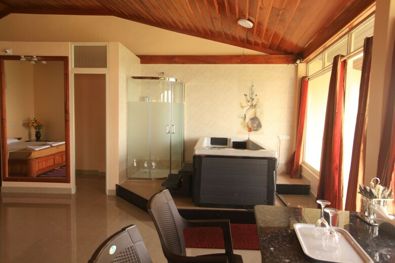 Hotel Eagle Eye Resorts