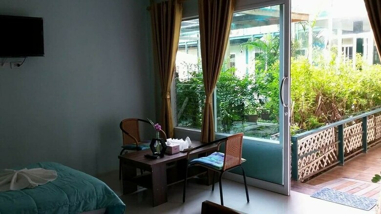 Hotel Na Ha Thai Green Home