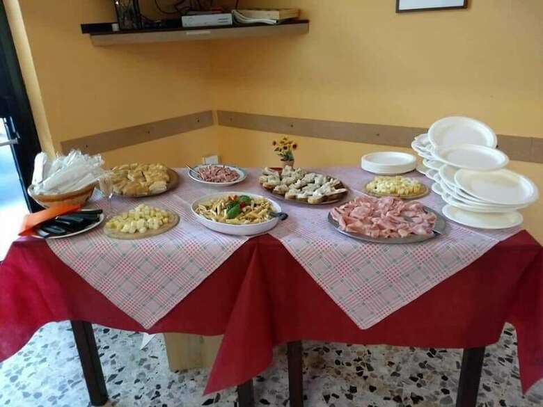 Hostal Ostello Del Boschetto