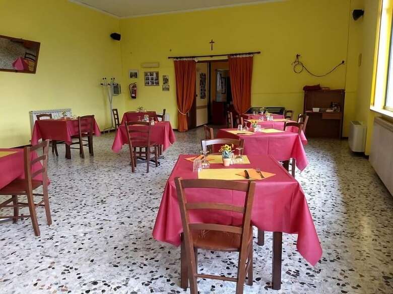 Hostal Ostello Del Boschetto