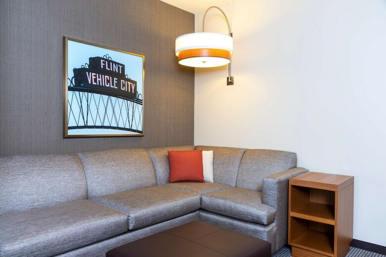 Hotel Hyatt Place Flint / Grand Blanc