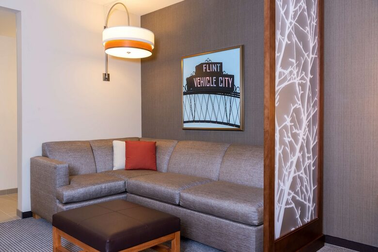 Hotel Hyatt Place Flint / Grand Blanc