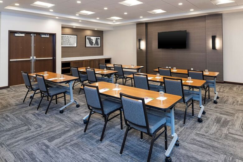 Hotel Hyatt Place Flint / Grand Blanc