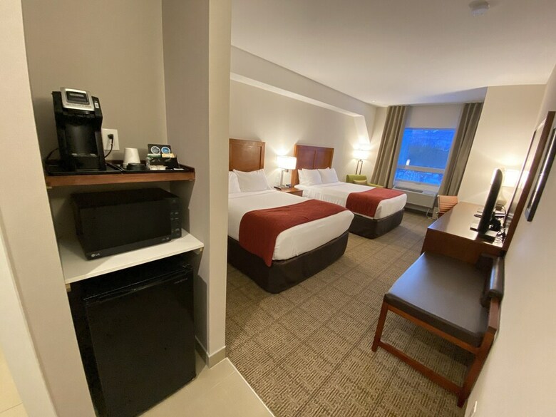 Hotel Comfort Inn & Suites
