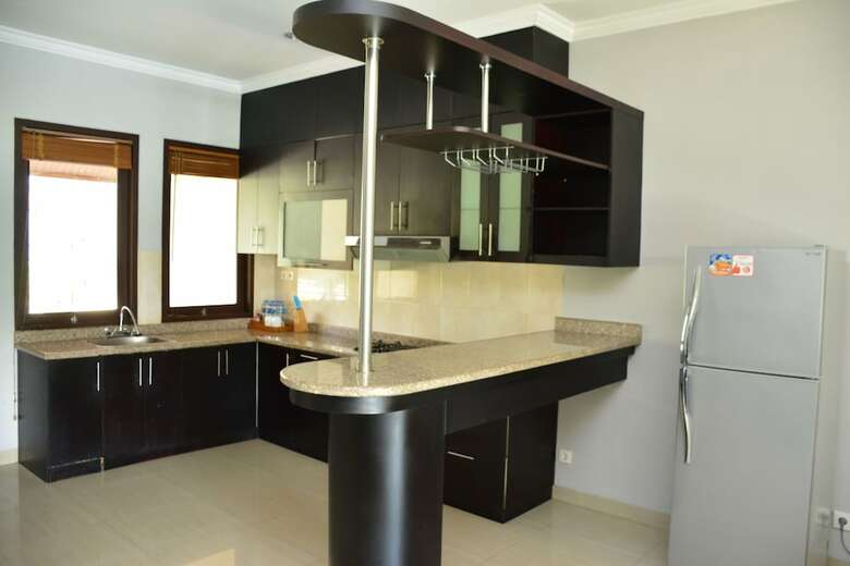Bed & Breakfast Townhouse Bukit Damai Indah