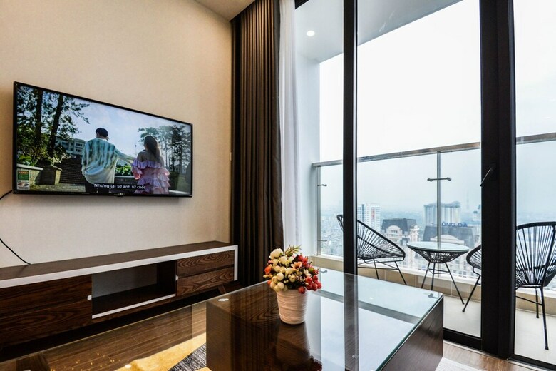 Aparthotel Luxhome Vinhomes Skylake