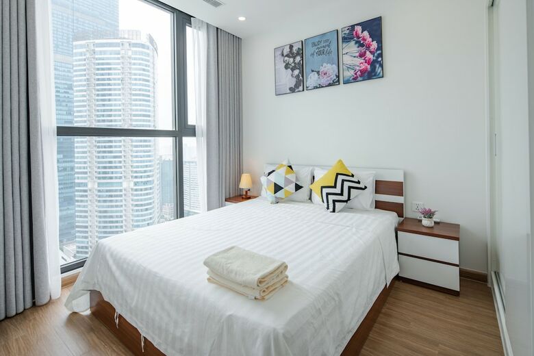Aparthotel Luxhome Vinhomes Skylake