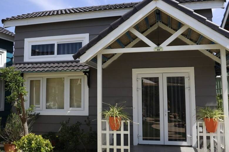 Hotel M&m Garden Bungalow
