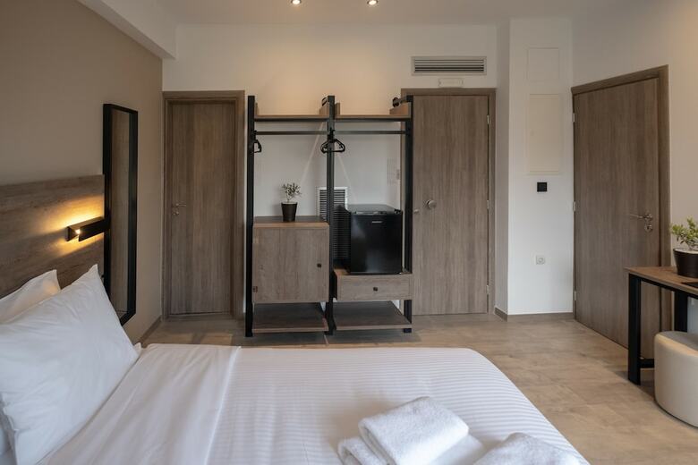 Hotel Greponis Apartments