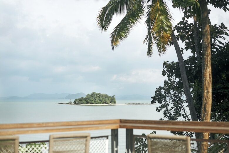 Hotel Island Escape By Burasari