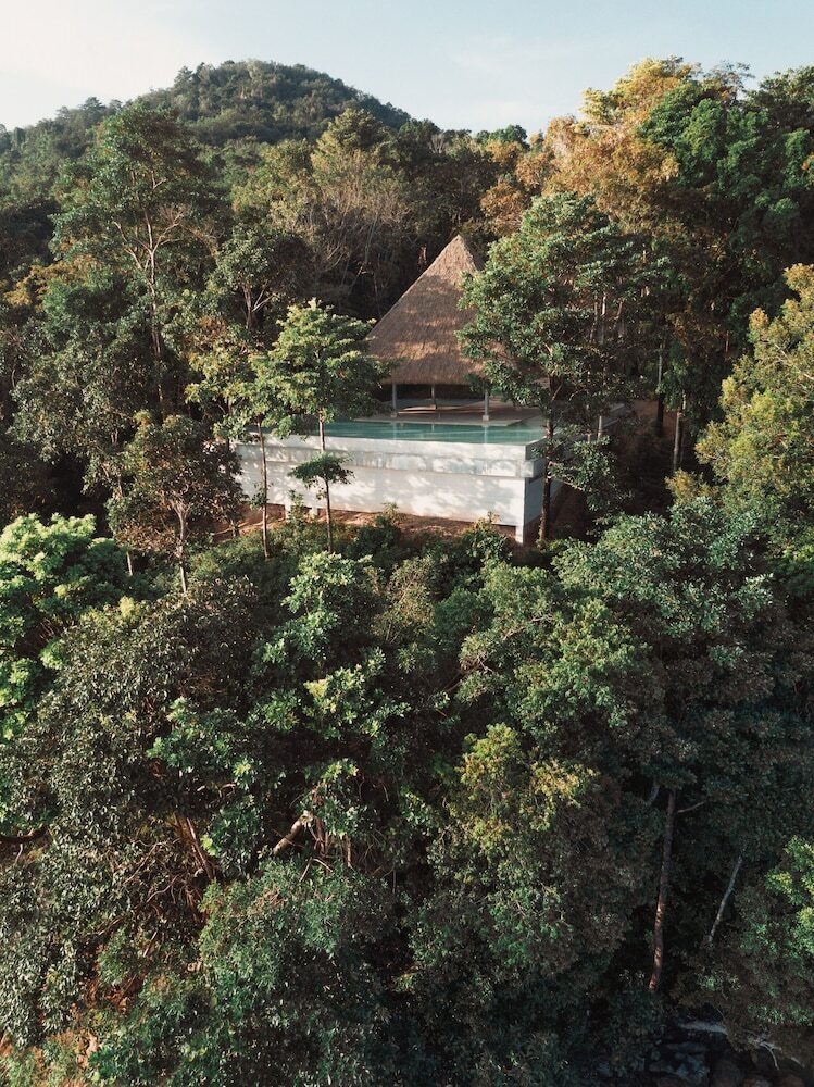 Hotel Island Escape By Burasari